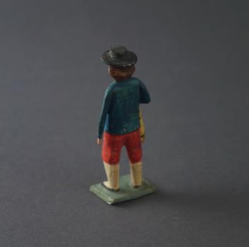 Grulich nativity figure - "Man with basket" (7 cm)