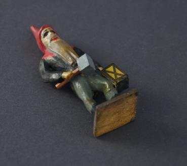 Grulich nativity figure - "Gnome" (6 cm)