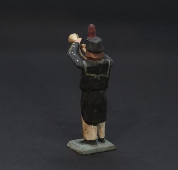 Grulicher Krippenfigur " Bergmann / Musikant mit Trompete " (7 cm)