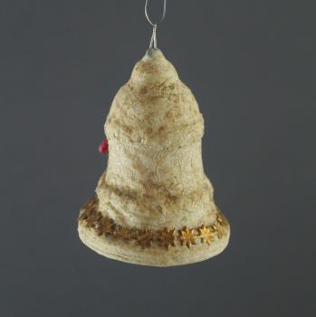 Spun Cotton Bell with red berries, ca. 1900