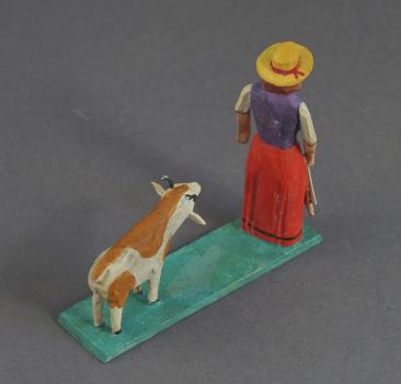 Grulich nativity figure "farm women with goat"  (7 cm)