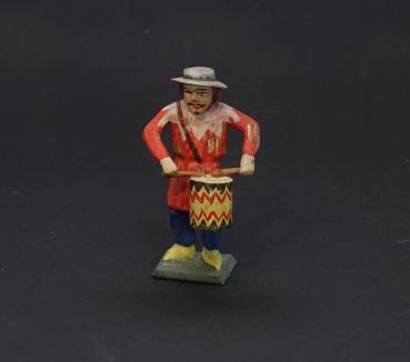 Musician with Drum (7 cm)