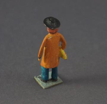 Grulich nativity figure "Man with bread"  (5 cm)