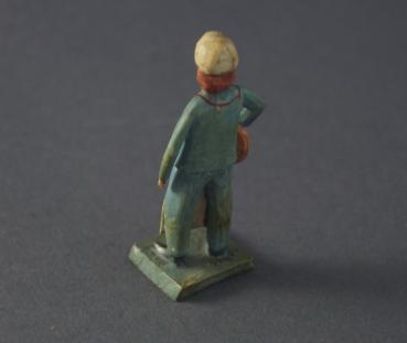 Grulich nativity figure "Man with Bread"  (5 cm)