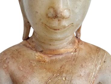 Buddha aus Alabaster, Burma 17. Jahrhundert