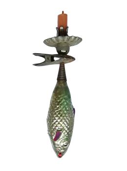 Kerzenhalter mit Glasornament Fisch, ~ 1920