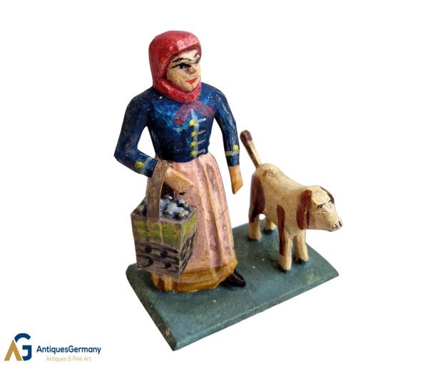 Krippenfigur, Frau mit Hund  (7 cm)