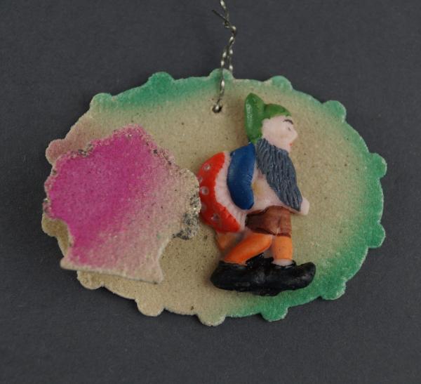 Cardboard ornament with Dwarf / Gnome, ca. 1940