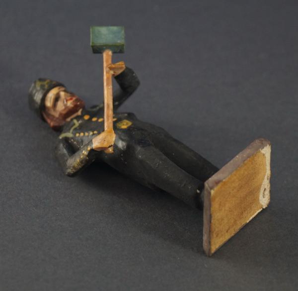 Grulich nativity figure  "Mineworker with hammer " (7 cm)