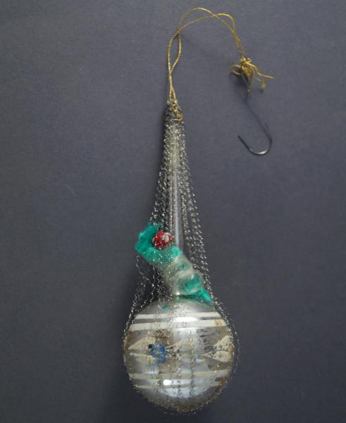 Wire wrapped Ballon, ca. 1930