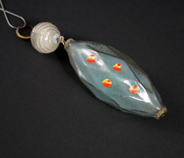 Glasornament, Kugel mit Wachs befüllt, ~ 1920