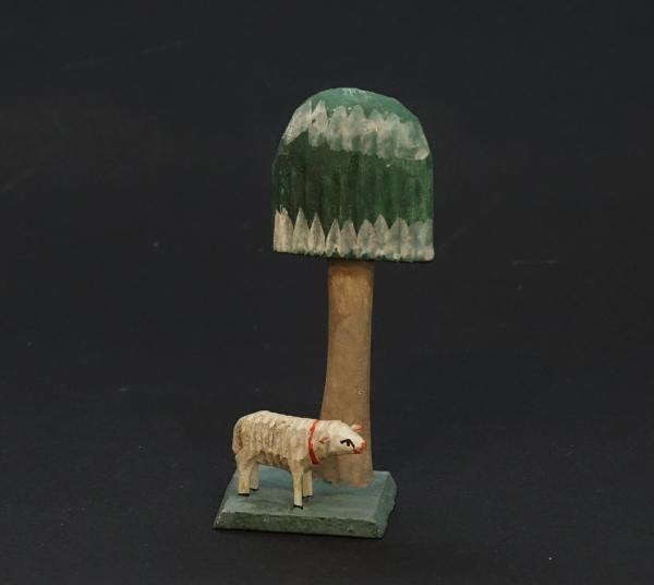 Grulich nativity crib accessory " Palm tree with sheep "