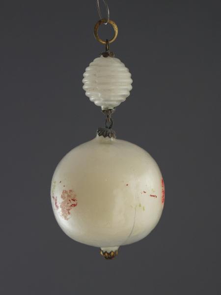 Glasornament, Kugel mit Wachs befüllt, ~ 1920