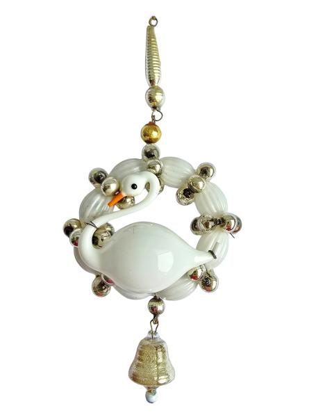 Gablonzer Glasornament,  Schwan im Ring, ~ 1920