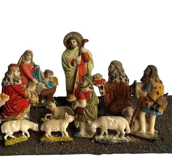 Nativity scene with 13 tragant figures and animals, ~ 1880