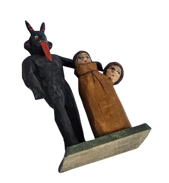 Grulich Devil / Krampus holding sack with children  (7 cm)