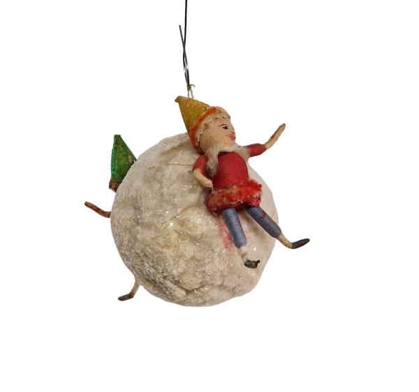 Gnomes on spun cotton ball